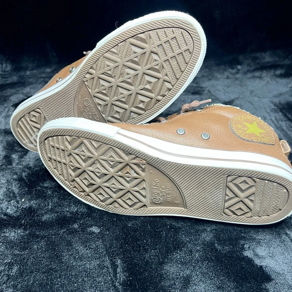Converse Chuck Taylor All Star 640549C Kids Sneakers 6 Brown Leather Skate Shoes